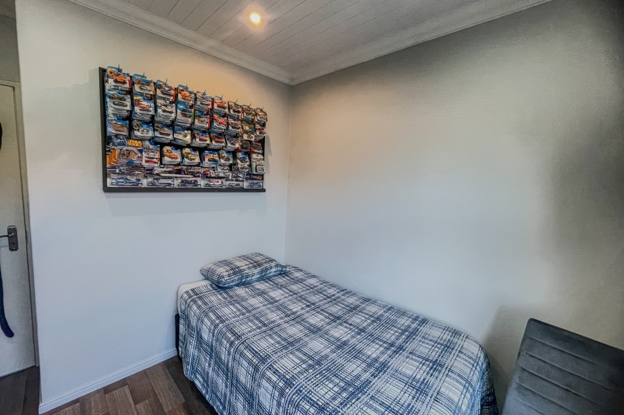 2 Bedroom Property for Sale in Hagley Western Cape